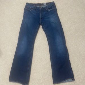 Ralph Lauren 12/32 low rise jeans. 99% Cotton, 1% spandex.